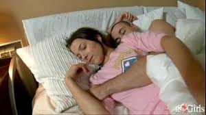 سكس غرف النوم و ينيك مراته الشبقة لحد أما يكيفها فيديو عربي