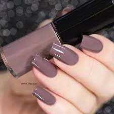Best Nail Polish Colors For Light And