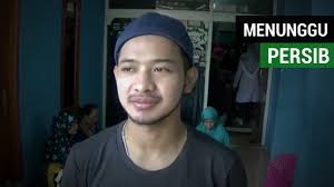 (instagram/gheayoubi) meneruskan unggahannya itu, ghea youbi juga memberikan kondisi terkini jempol kaki pacarnya. Streaming Gian Zola Masih Menunggu Persib Vidio
