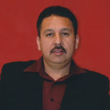 Arturo Calvillo's Instagram, Twitter & Facebook