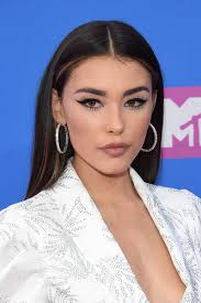 But, madison beer is so much more than someone who justin bieber made famous — she has made an entire career in the. Madison Beer Long Straight Cut Madison Beer Hair Looks Stylebistro