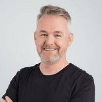 Carly Slack's Instagram, Twitter & Facebook