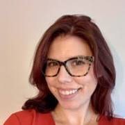 Emily Moul's Instagram, Twitter & Facebook