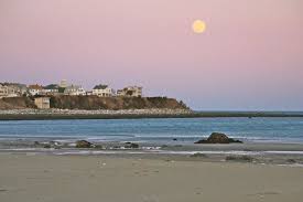 See more ideas about hampton beach, the hamptons, beach. Full Moon Over Hampton Beach Nh Nh Real Estate Blog Hampton Beach Hampton Beach Nh Beach