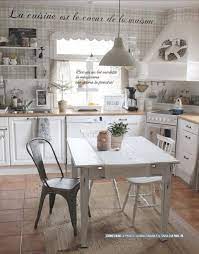 Shabby Chic E Arredamento Provenzale Arredamento Arredo Interni Cucina Arredamento Salotto Cucina