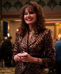 Founded by geena davis, our institute is striving to remove unconscious. The Secret Story Behind That Geena Davis Costume In Glow In 2021 Geena Davis Celebs Showgirl Costume