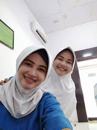 Disni adna bisa menemukan berbagai film romantis setiap. Tante Pur Pecintajilbobs6 Twitter