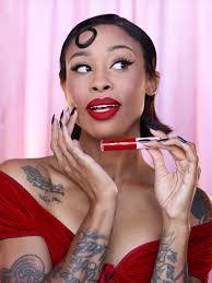 Introducing: 1950s Baddie Red 💄 A liquid version of our beloved “Vintage  Baddie” lipstick 💋 Our liquid formula is extremely lightweight and  comfortable to wear, and the shade differs a little bit