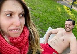 Siguiendo las tendencias fashionistas del gran @martincaceres_7 😎 Las  únicas diferencias que encuentro son el color del short, las medias, y que  él se sacó la foto en el verano ☀️europeo y