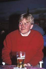 De wassenaarse brouwerij crooked spider heeft een oranjebier gebrouwen. Alles Wat Je Wil Weten Over Onze Koning Willem Alexander Linda Nl