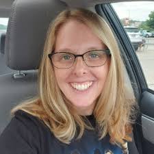 Kayla Leake's Instagram, Twitter & Facebook