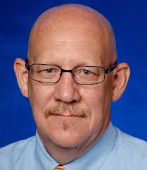 President Boyd meets with UTM Staff Council Honors Programs pioneers honored