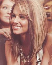 Long Bob Medium Length Layered Haircuts The Side Parting With Swept Across Bangs Adds Asymmetry To Hair Graduated In An Hair Styles Thick Hair Styles Hair