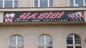Es hat etwas verbotenes, aber doch auch harmloses: Vergiftungen In Der Shisha Bar Sind Thema Fur Die Stadtspitze Du Bist Halle