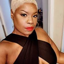 Kim Hickox's Instagram, Twitter & Facebook