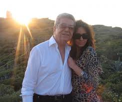 Ion dichiseanu is a famous romanian film and theater actor.he was born on october 20, 1933 in adjud, romania. Ion Dichiseanu È™i Fiica Lui Ioana Unica Ro