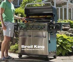 You Can Win A 1 350 00 Broil King Regal S590 Pro Gas Grill Includes A Walton S Hat And A Collection Of Austin And Jon S Favorite Seaso Gas Grill Grilling Gas