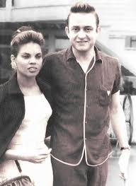 While cash's wife, vivian liberto, stayed with the kids, he toured with the carters, including june. 7 Vivian Cash Ideen Musik Ehepaar Johnny Cash