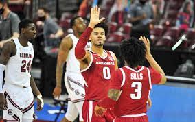 .arizona arizona state arkansas arkansas state university ashland university assumption college auburn auburn you are here: 12 13 Arkansas Extends Streak To 10 Gets Win 20 Arkansas Razorbacks