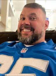 Are we dating the same guy? Kenneth Frederick