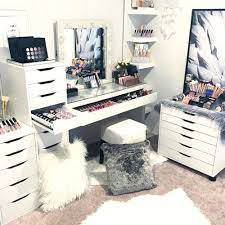 28 Diy Simple Makeup Room Ideas Organizer Storage And Decorating Beauty Room Makeup Room Decor Makeup Rooms