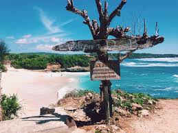 393 likes · 3 talking about this. 60 Tempat Menarik Di Bali Indonesia Panduan Lengkap No 1 Terkini Dream Vacations Dream Beach Bali Packing List