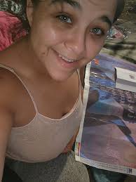 Any tips for free-handing curved edges in painting?