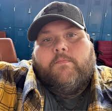 Who to choose between Jayden Reed and DeAndre Hopkins for fantasy football  championship?