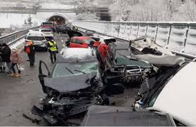 Acque alpine , fresche e rigeneranti , nei pressi di bardonecchia. Xzwmozqfrw7rfm