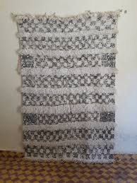 Moroccan Wedding Blanket Handira White With Metal Sequins Handmade And High Quality Avec Images Couverture De Mariage Marocaine Mariage Marocain Decoration Vintage