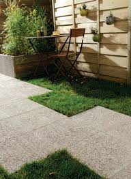 Dalle Pierre Reconstituee Et Dalle Beton Presse Comment Choisir Point P