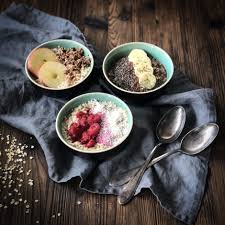 Porridge Drei Varianten Zum Fruhstuck Dusentrieb S Kitchen Vegane Rezepte Fruhstuck Lebensmittel Essen Rezeptideen