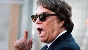 Bernard tapie souffre d'un double cancer de l'estomac et de l'œsophage. Derriere Bernard Tapie L Ombre Du Cardinal Gueant Jeune Afrique