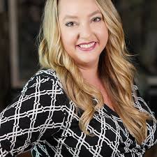 Lacy Hendricks (@lacyhendricks.realtor) • Instagram photos and videos