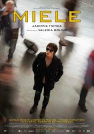 After learning the identity of the man who killed her husband, a young widow struggles with whether to forgive the killer or avenge her husband's death. Valeria Golino Filmografia