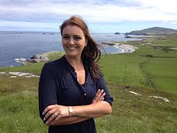 Having cut her teeth as a weather presenter, sile ni bhraonain is happy in the high pressure zone as tg4's new rising star, says mick heaney. Sile Ni Bhraonain Sile Ni Bhraonain K Silliebee Twitter Having Cut Her Teeth As A Weather Presenter Sile Ni Bhraonain Is Happy In The High Pressure Zone As Tg4 S