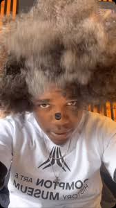 I might have the best Afro in LA 🤔 what yall think??