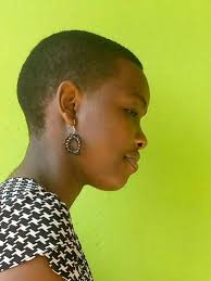 Un grand merci à Amanda Marty NK de mettre en valeur mes boucles d'oreilles  🙏 . . . Soyez belles et à la mode avec Kezaperles