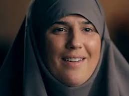 Tous les clips & live sur jukebox, de jeune demoiselle à diam's vs kizito + agenda, biographie, quizz, actualité, concerts. Franzosische Rapperin Diam S Konvertiert Zum Islam Weg Zum Islam