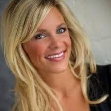 Erin Godinez's Instagram, Twitter & Facebook