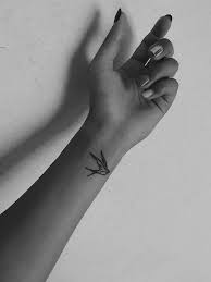 Tiny Birds On A Wire Tattoo Pin By Rebeccabulwicki On Camera Roll Barbed Wire Tattoos Little Bird Tattoos Tattoos