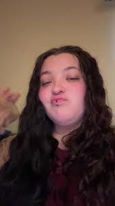 Victoria Engle's Instagram, Twitter & Facebook