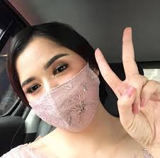 Wah, pasti para pemain dan penonton pertandingan olahraga ini sangat beruntung. 10 Potret Terbaru Tirani Dwitasari Cewek Cantik Yang Viral Di Google
