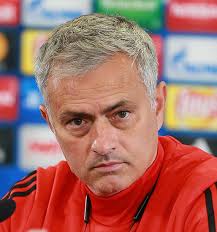José mário dos santos mourinho félix, goih, is a portuguese professional football manager and former player who is the current head coach of. Holt Jose Mourinho Zum Bvb Nach Dortmund Ruhrbarone