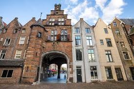 The price is $99 per night from jul 1 to jul 1. Nijmegen Stadt Die Niederlande Stockbild Bild Von Brunnen Wasser 97557687