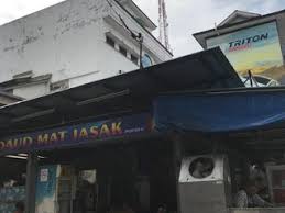 Kuah pun panas lagi waktu dapat makanan. Restaurante Mee Kari Hj Daud Mat Jasak Perto De Ipoh Malaysia 10 Avaliacoes Endereco Sites Maps Me