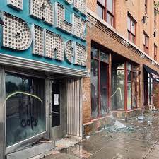 We're an independent restaurant in minneapolis, mn called hell's kitchen, and we're completely unaffiliated with both the tv show hell's kitchen as well as gordon ramsay's hell's kitchen restaurant in las vegas. Family Owned Restaurants And Businesses Damaged In First Night Of East Lake Street Riots Eater Twin Cities