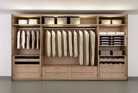 Ray Dolap Ici Modelleri Ray Dolap Ici Dizayn Ray Dolap Ici Gorselleri Ray Dolap Ici Model Resimleri Minimalist Dekor Minimalist Oturma Odalari Minimalist Ev