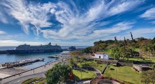 Situated in funchal, near marina do funchal, sao tiago fort and cathedral of funchal, apartments madeira city center features free wifi, and guests can enjoy a terrace. Funchal Marina Bay Entire Apartment Madeira Island Deals Photos Reviews