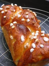 Brioche Au Sucre Perle Pralinettes Brioche Facile Et Rapide Brioche Perle En Sucre